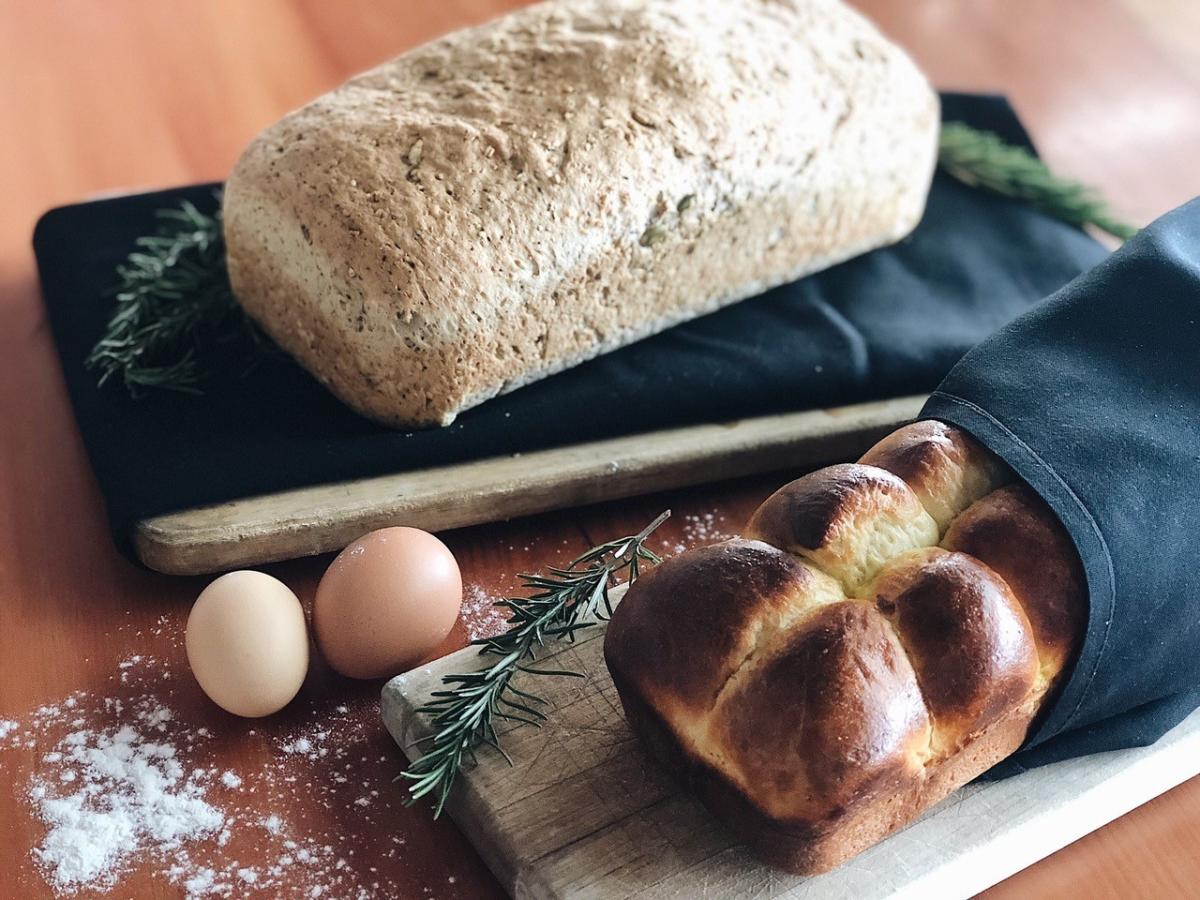 Freshly Baked Bread - Summerhill Pyramid Bistro