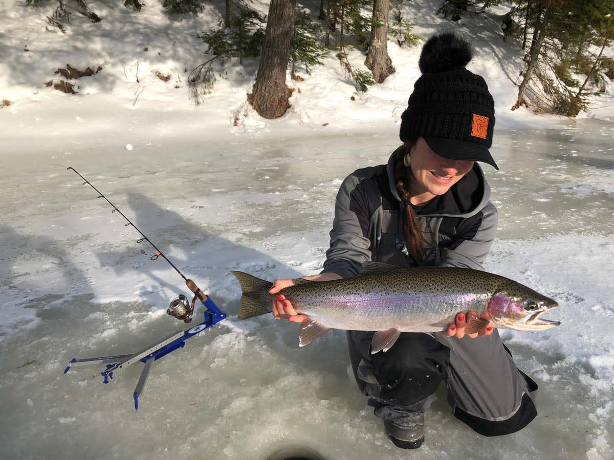 Ice Fishing 22