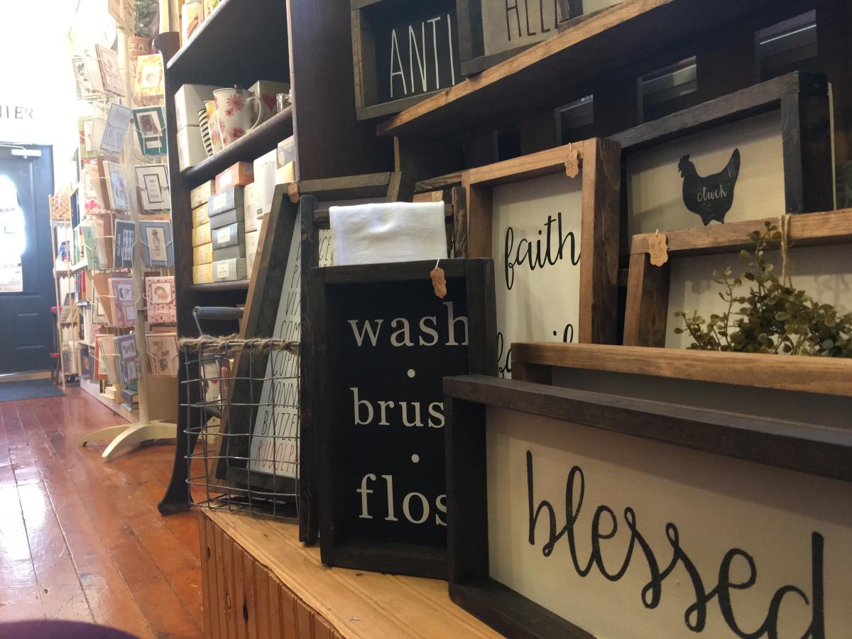 Ligonier Shopping
