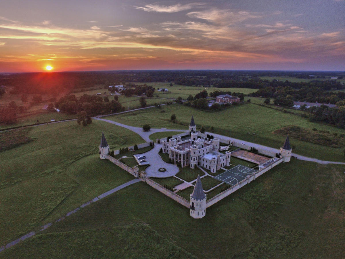 Aerial of The Kentucky Castle