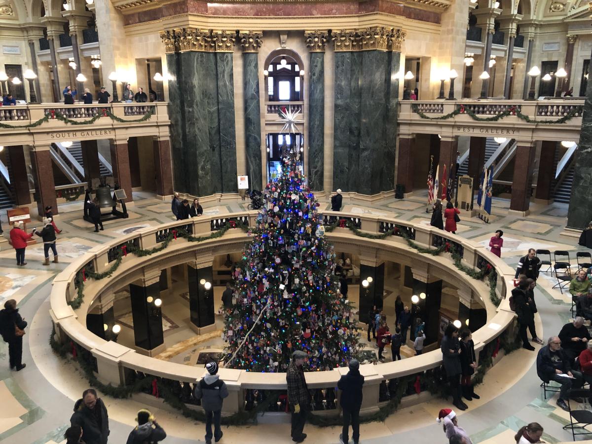 Best Snow Wisconsin Christmas 2022 20 Things To Do This Winter | Winter Activities In Madison, Wi