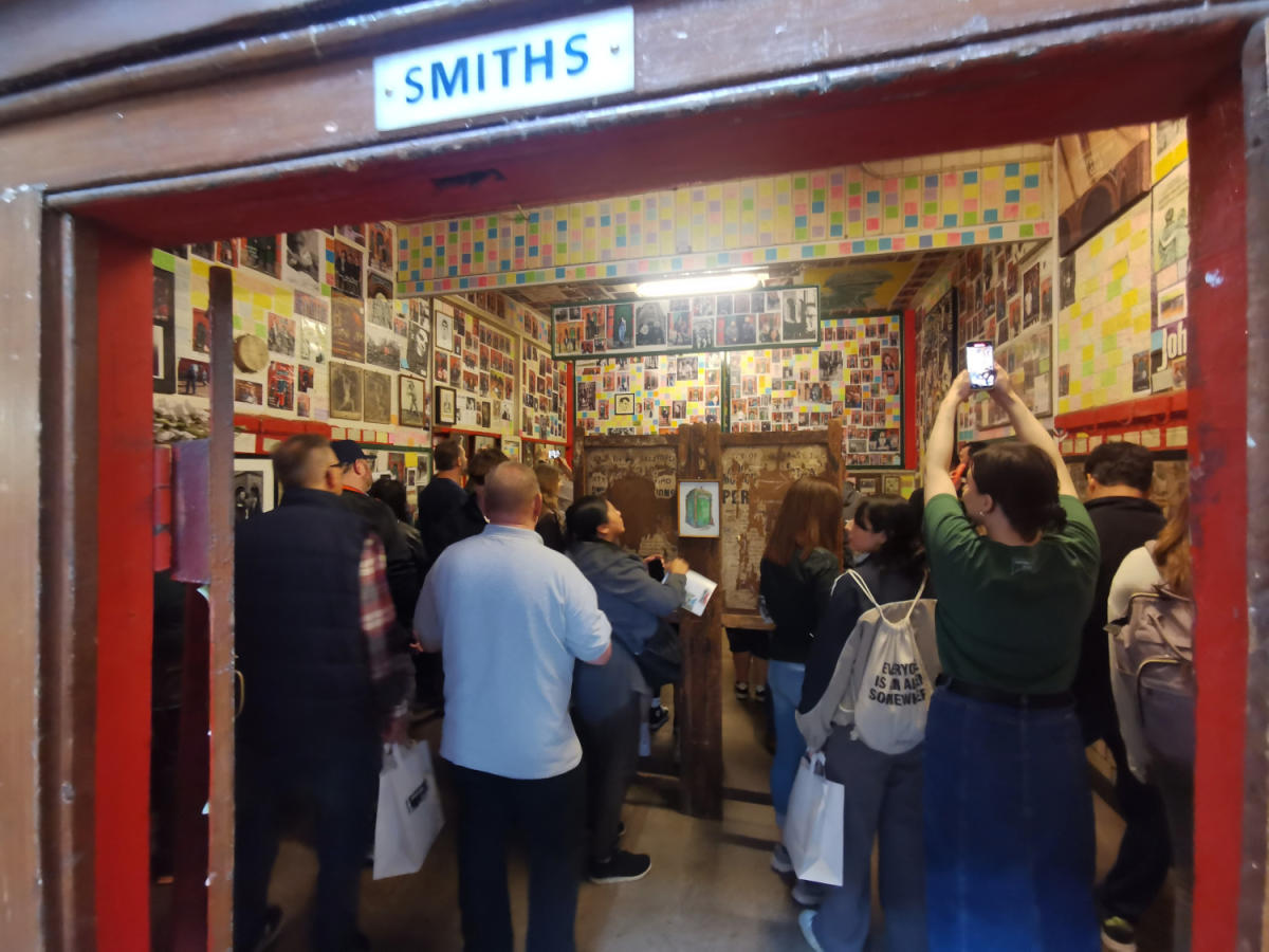 Smiths Room Doorway