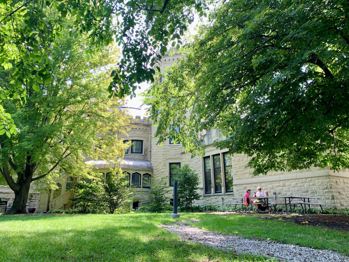 Picnic at Joslyn Castle