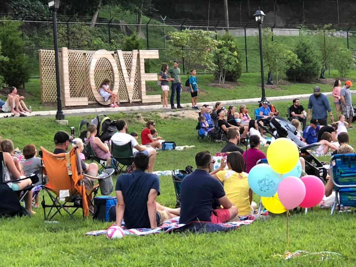 Music in the Park event at River Mill Park