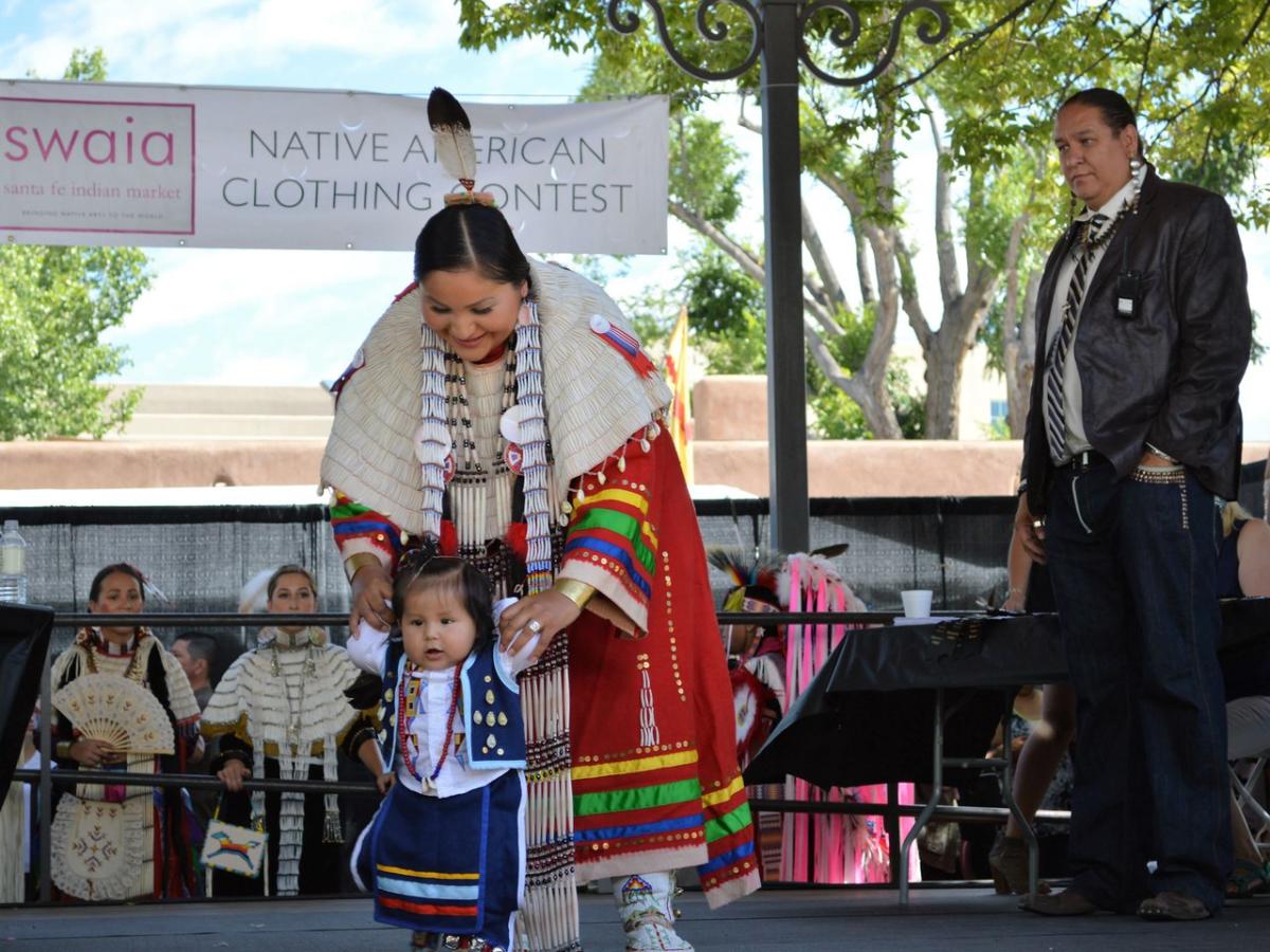 Native American Clothing Contest