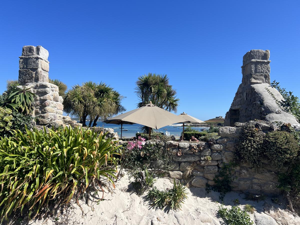 Ruin Beach Cafe Tresco