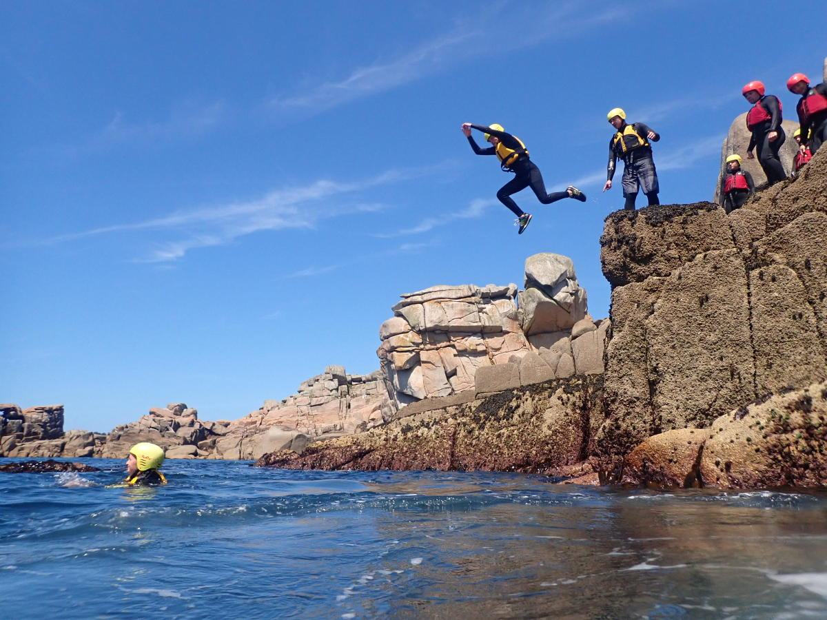 Kernow Coasteering