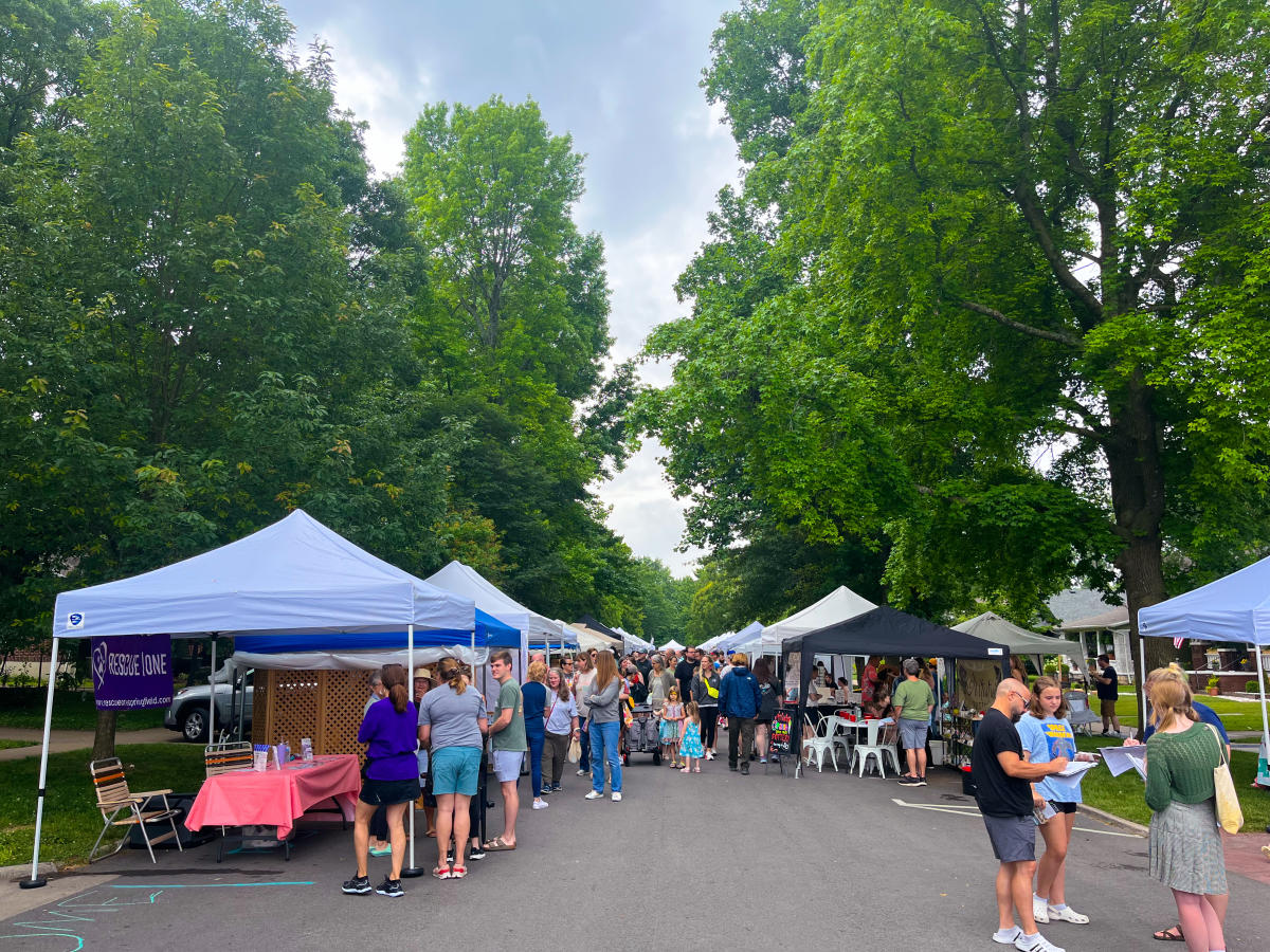 Pickwick Street Fair