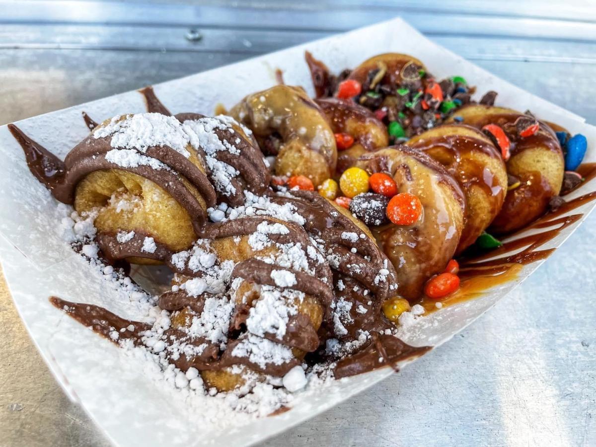 Donuts and beer and Ice-O-Topes in Springfield