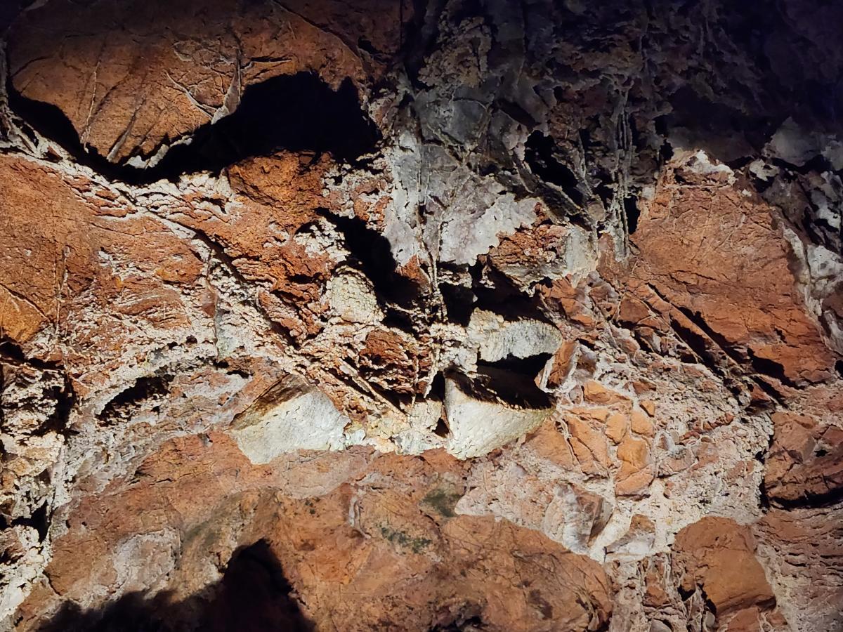 Wind Caves