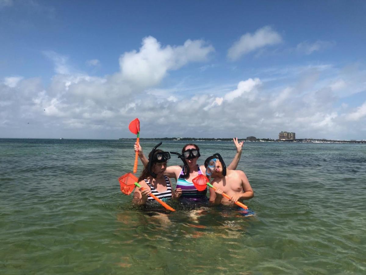 PHOTO LOVEFL STORIES NAVARRE BEACH