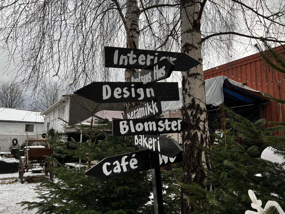 Skilt på Julemarked i Posebyhaven