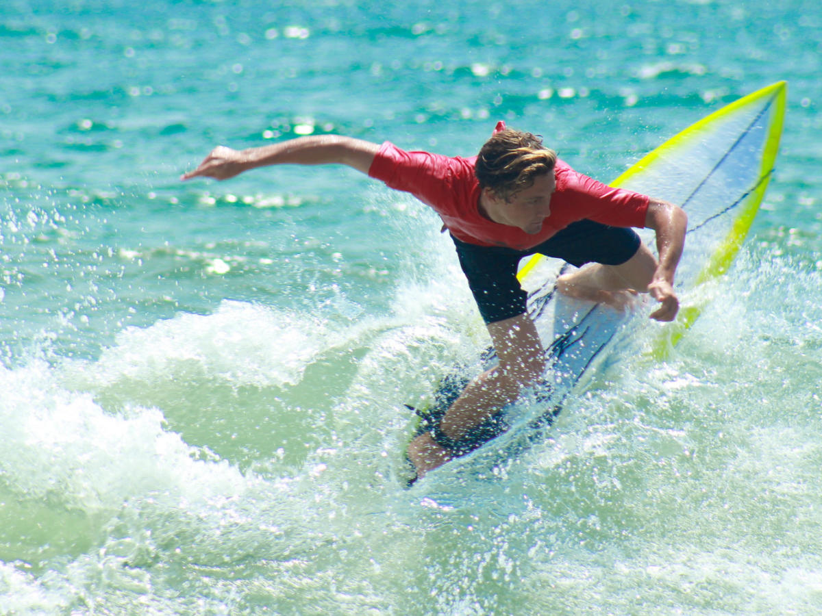 O'Neill Sweetwater Pro-Am Surfer