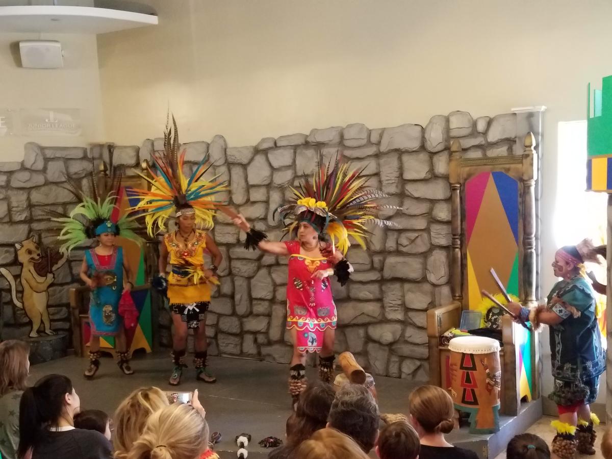 Performing Artists at The Woodlands Children's Museum