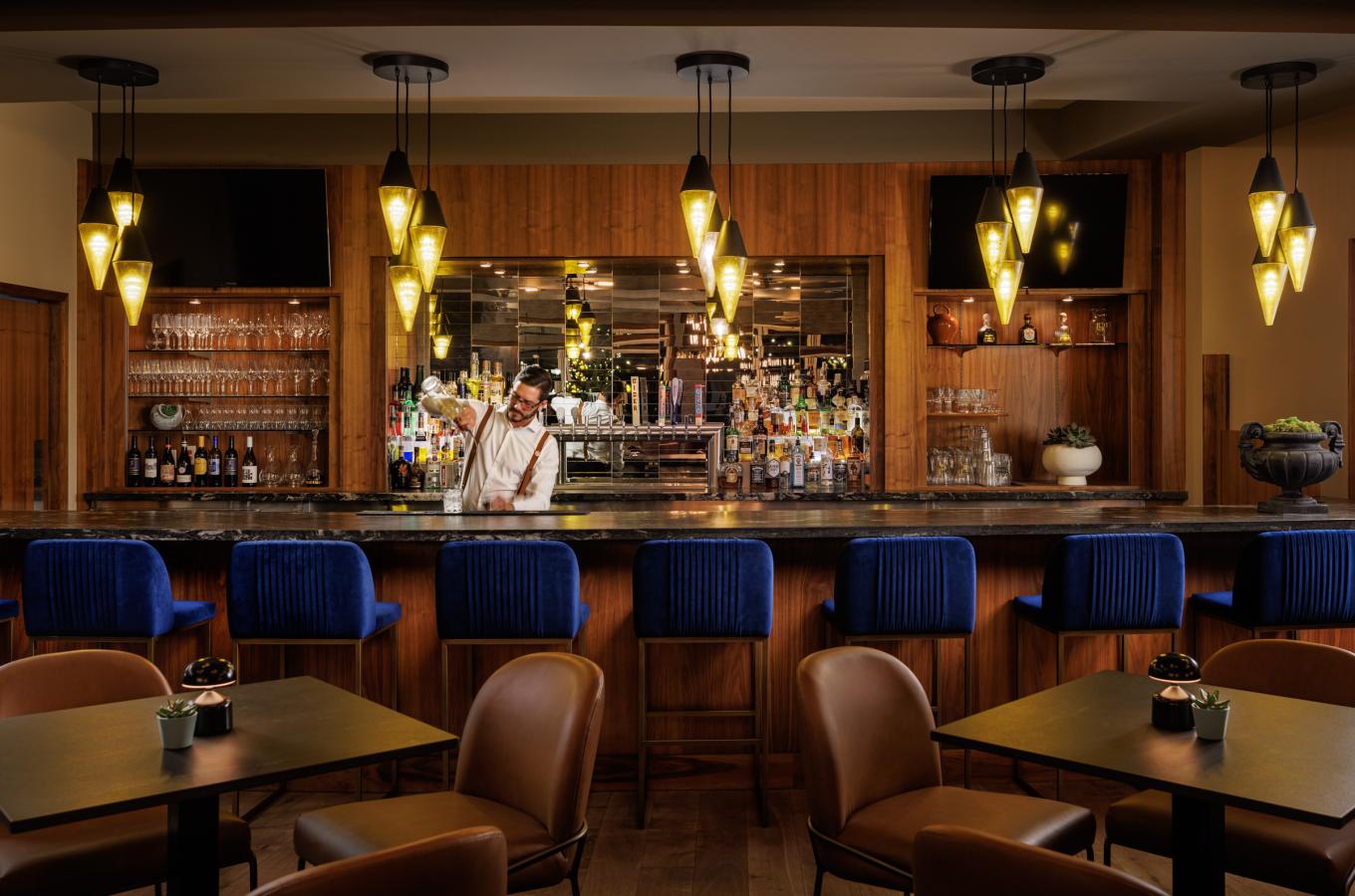 Maestro's Bar