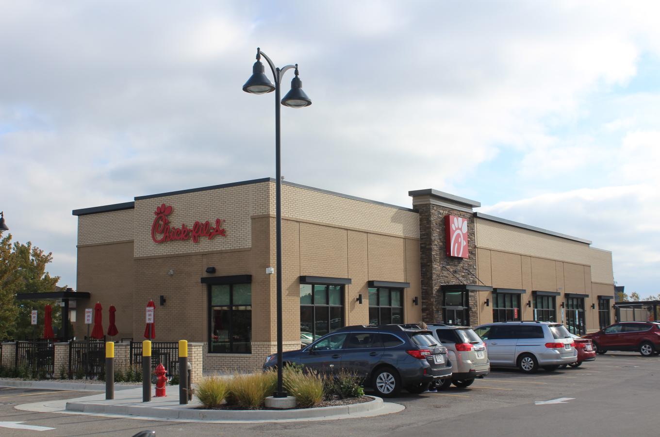2019 SH Chick-fil-A Storefront