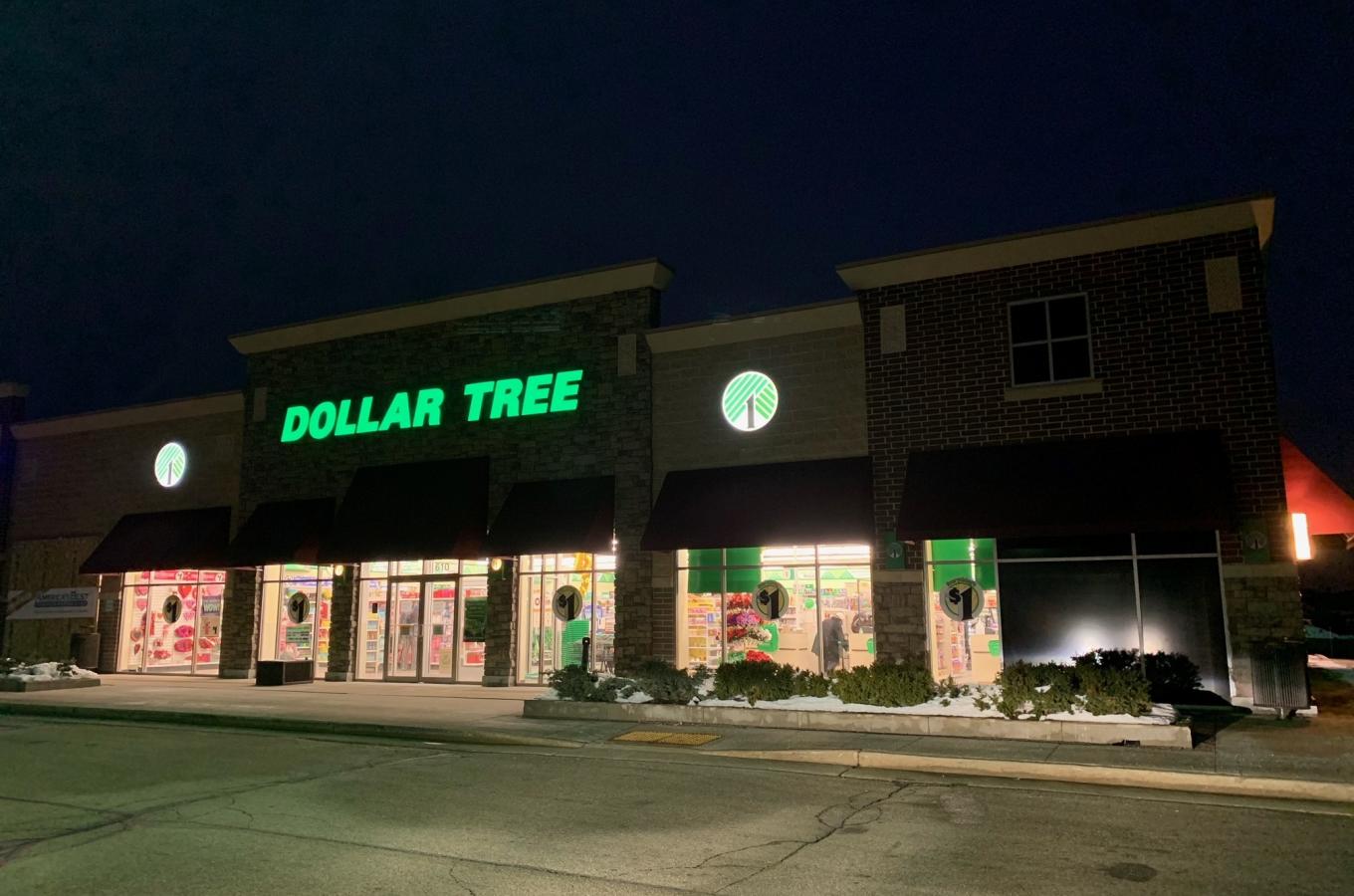 Dollar Tree Exterior