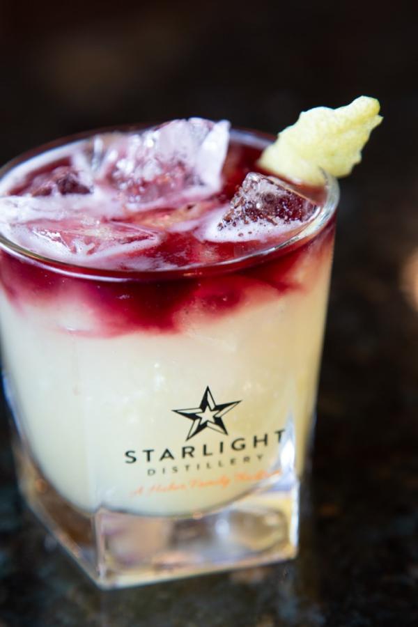 Starlight Shadow drink from Huber's Orchard, Winery & Vineyards.