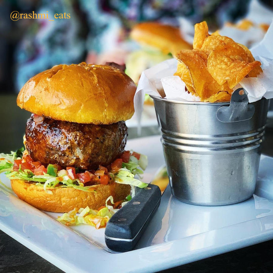 Cold Beers & Cheeseburgers - @rashmi_eats