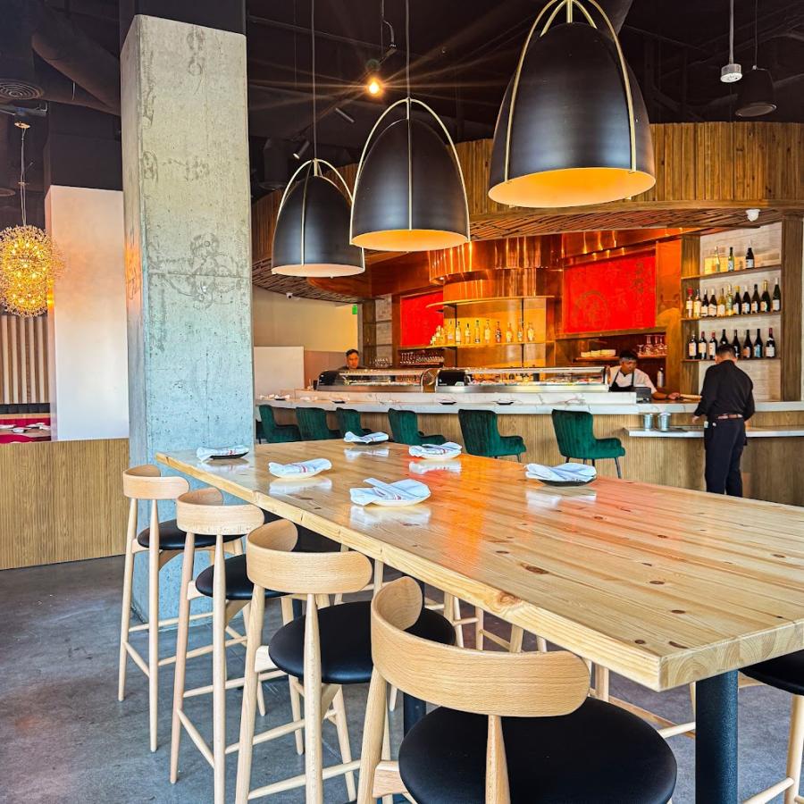 ponzu sushi interior