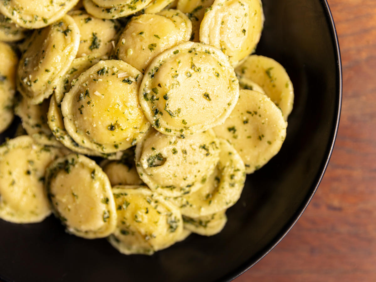 KSM-garlic-mustard-pesto