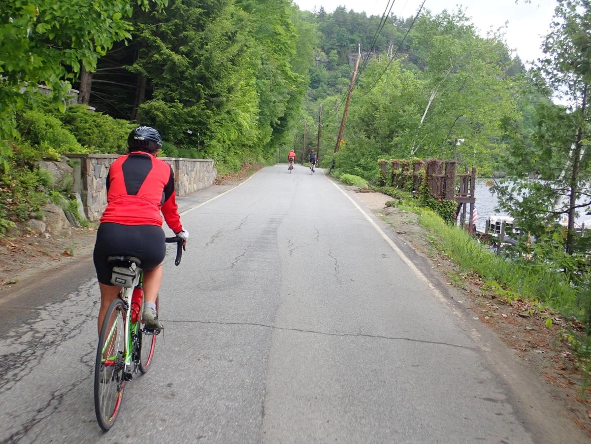 Cyclist on Palisades Road