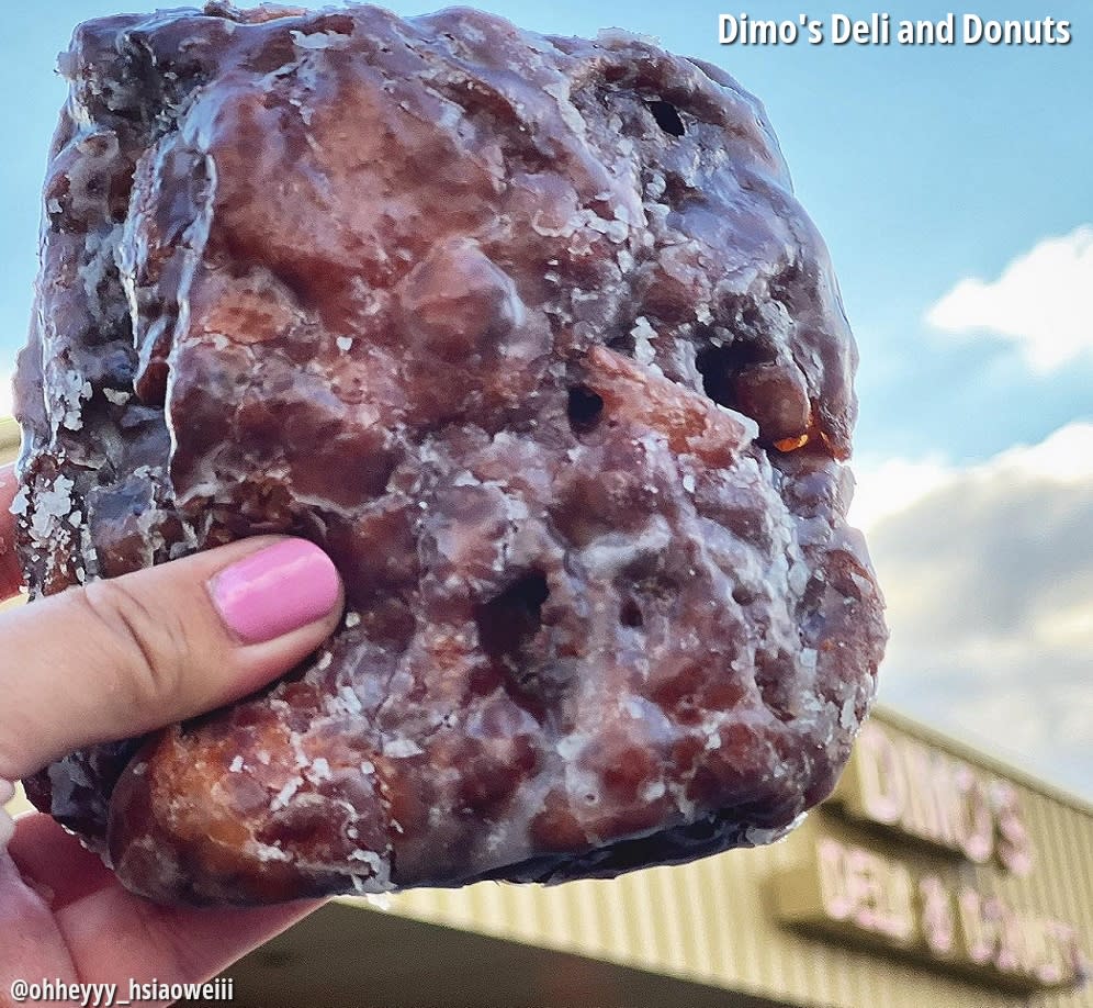 Dimo's Deli and Donuts, apple fritter