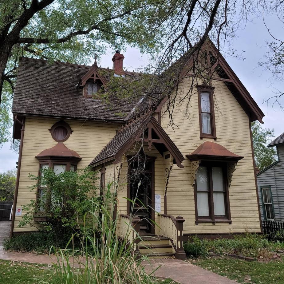 Old Cowtown Murdock House