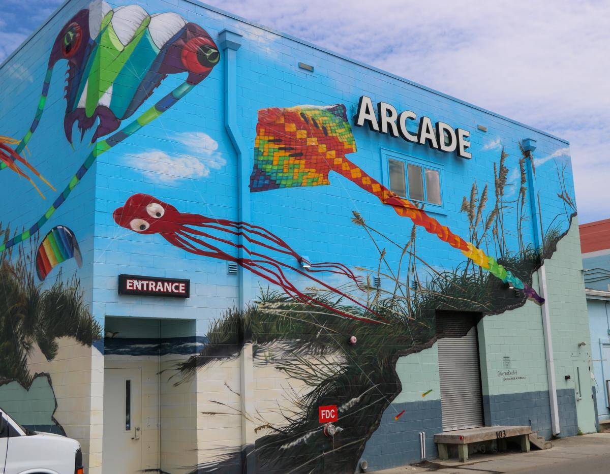 Carolina Beach Mural on Arcade Building
