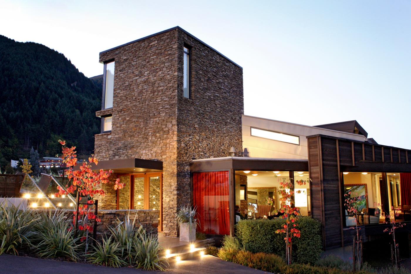 Outside view of Queenstown Park Boutique Hotel