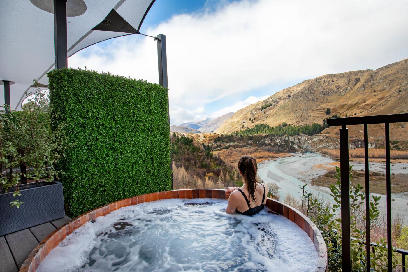 Outdoor Onsen, Onsen Hot Pools & Day Spa