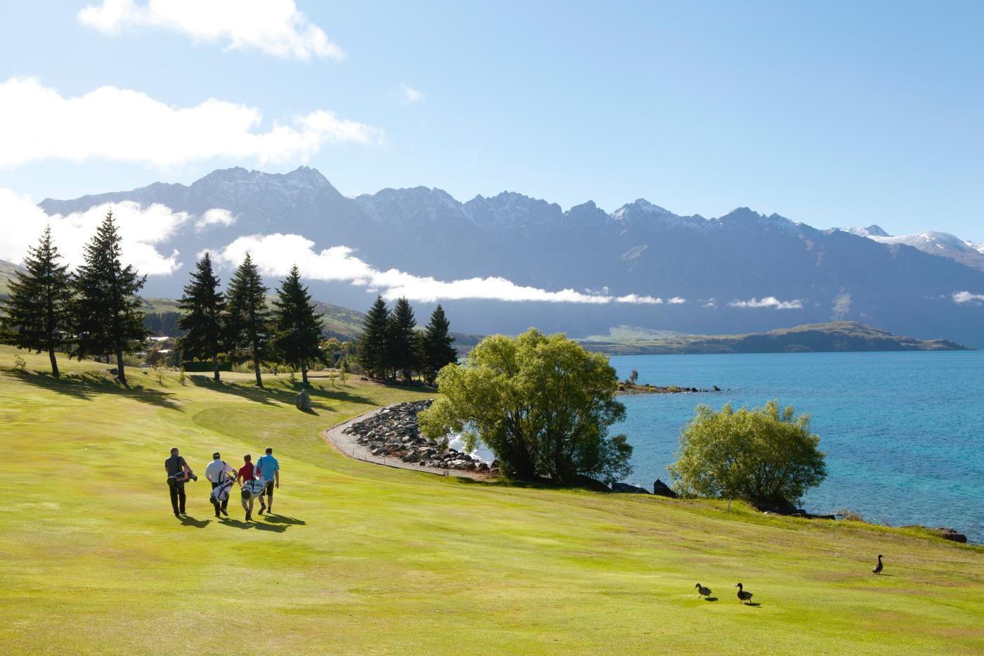 A Guide to Queenstown's Championship Golf Courses Queenstown NZ