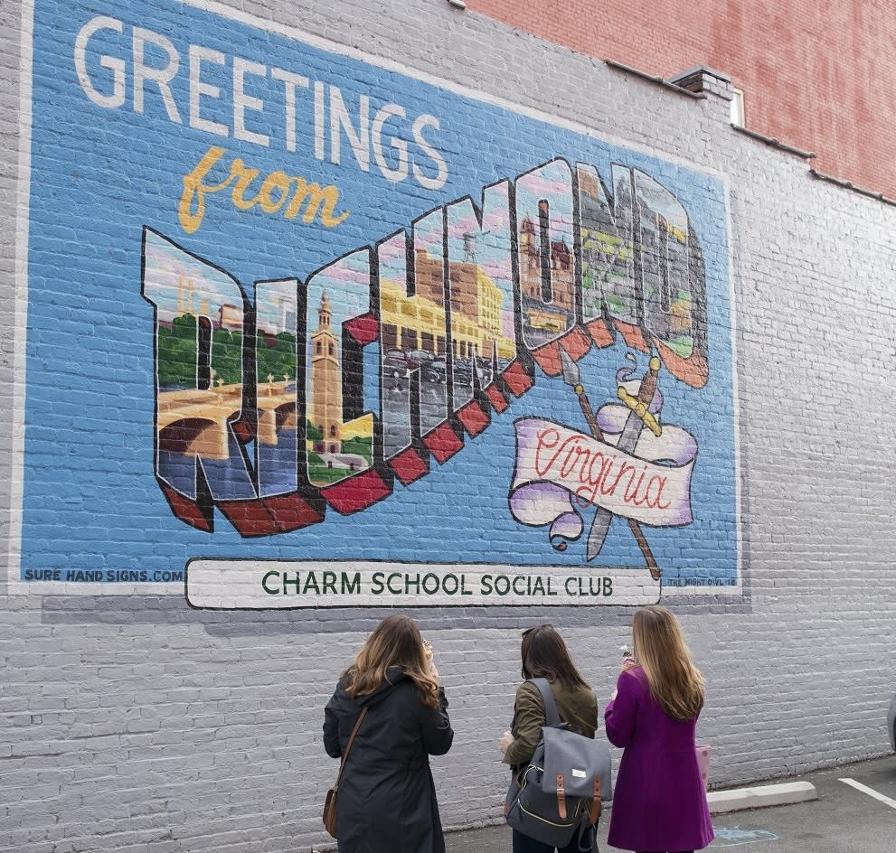 richmond charm school mural