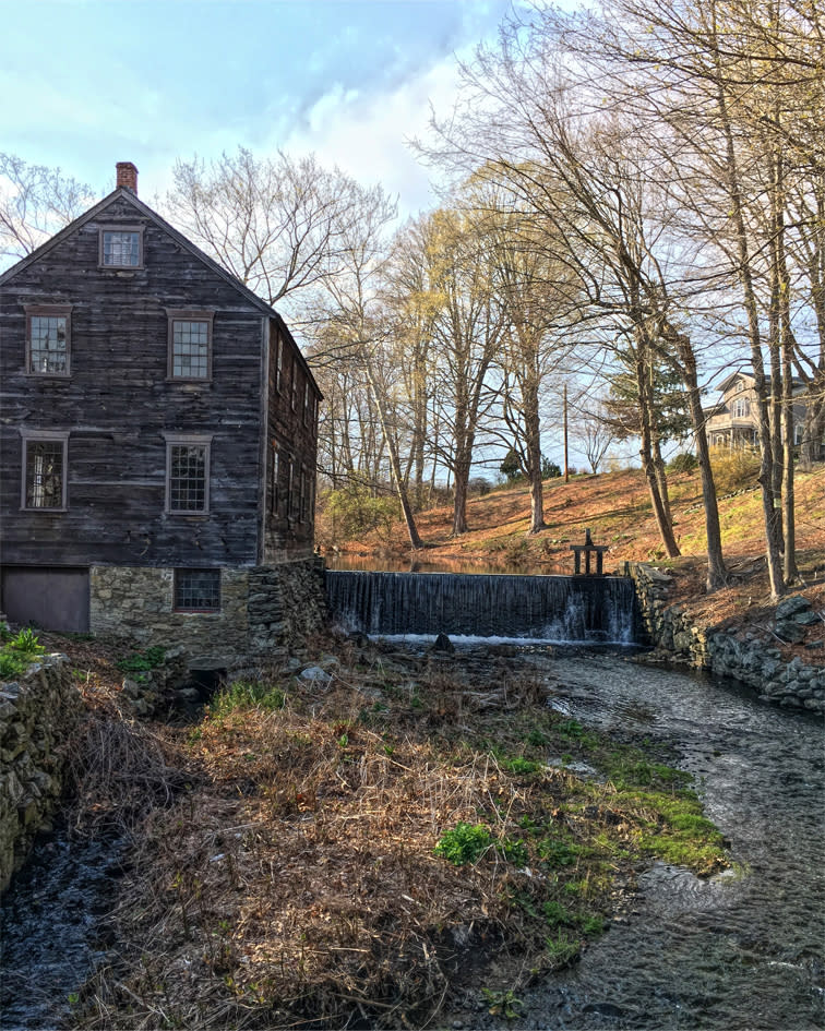 Moffett Mill, Great Road, Lincoln