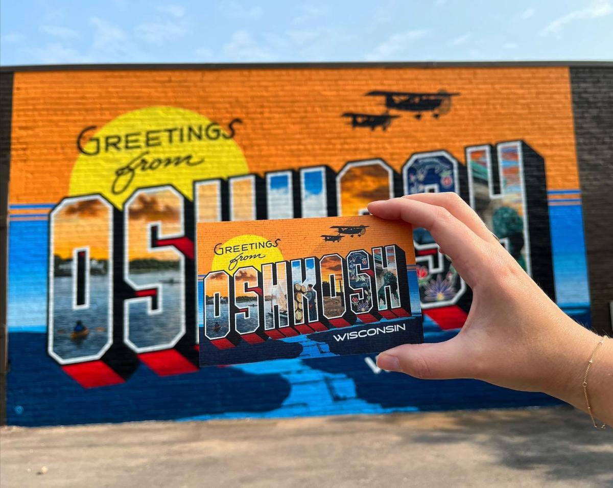 greetings from oshkosh wi mural