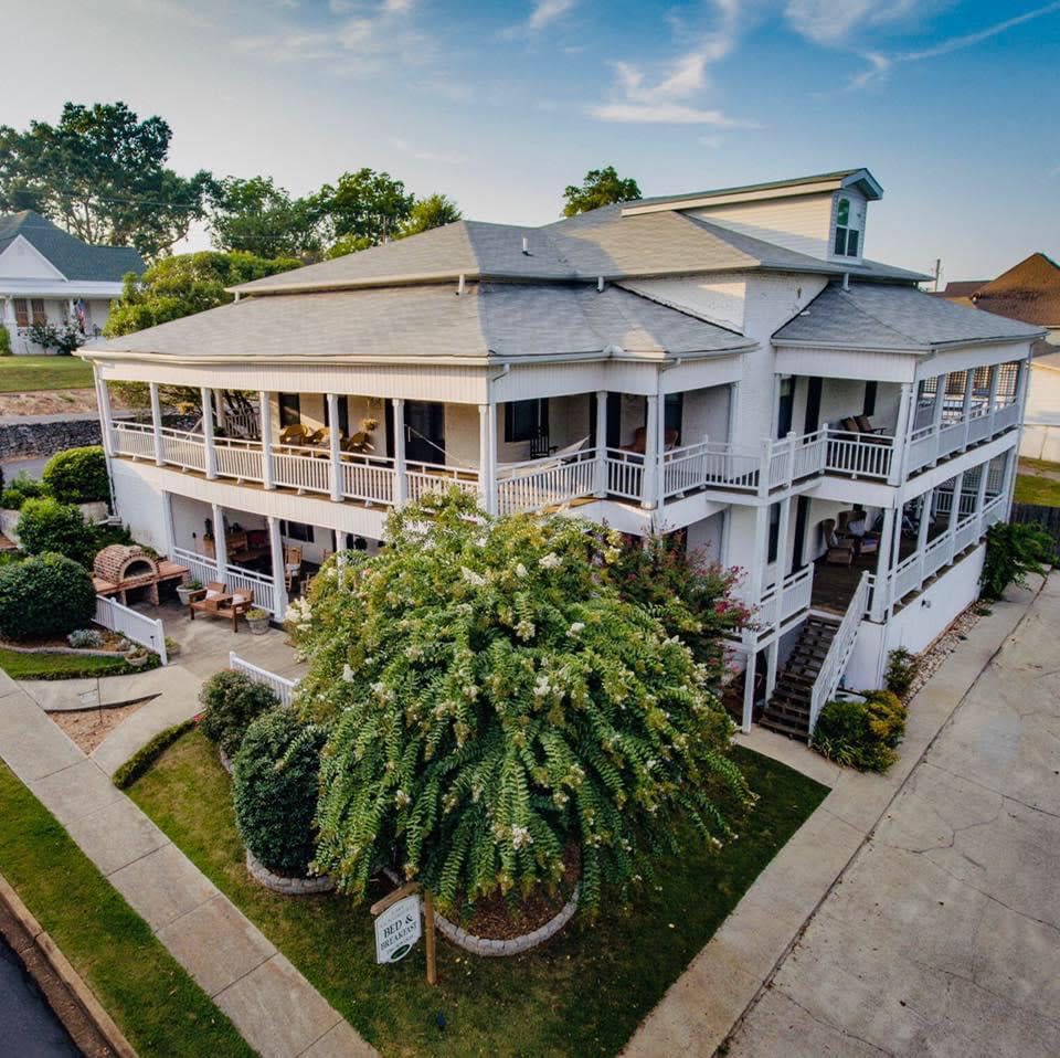 lake guntersville b&b