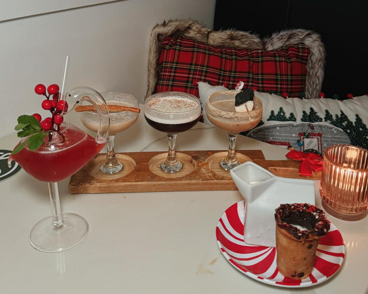 Leela's Holiday House Pop-Up
