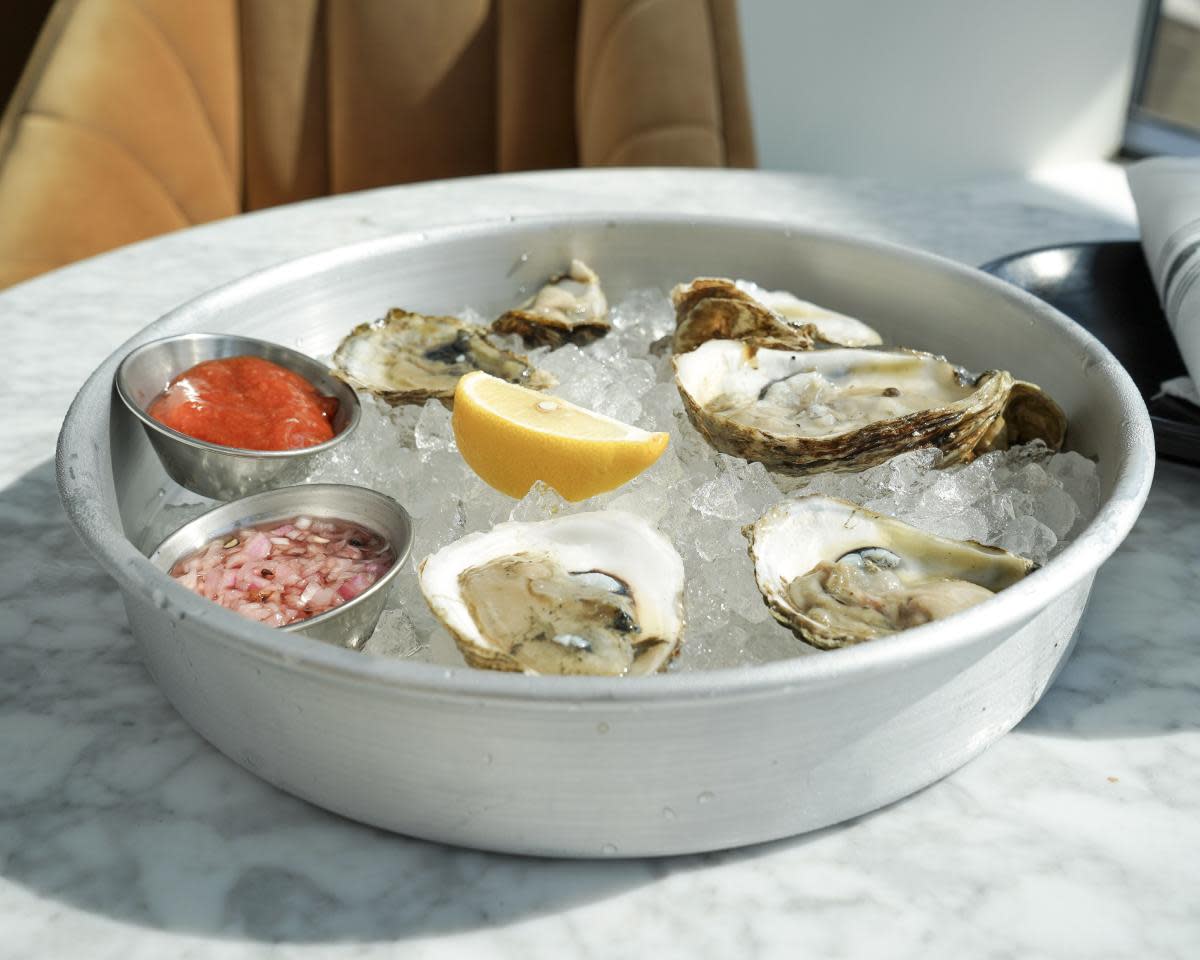 Image of oysters served at Vault