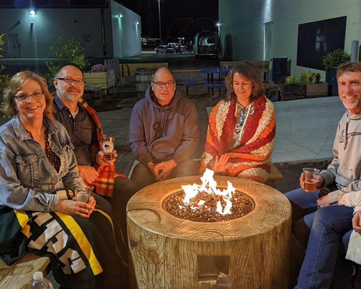 Oso's Outdoor patio