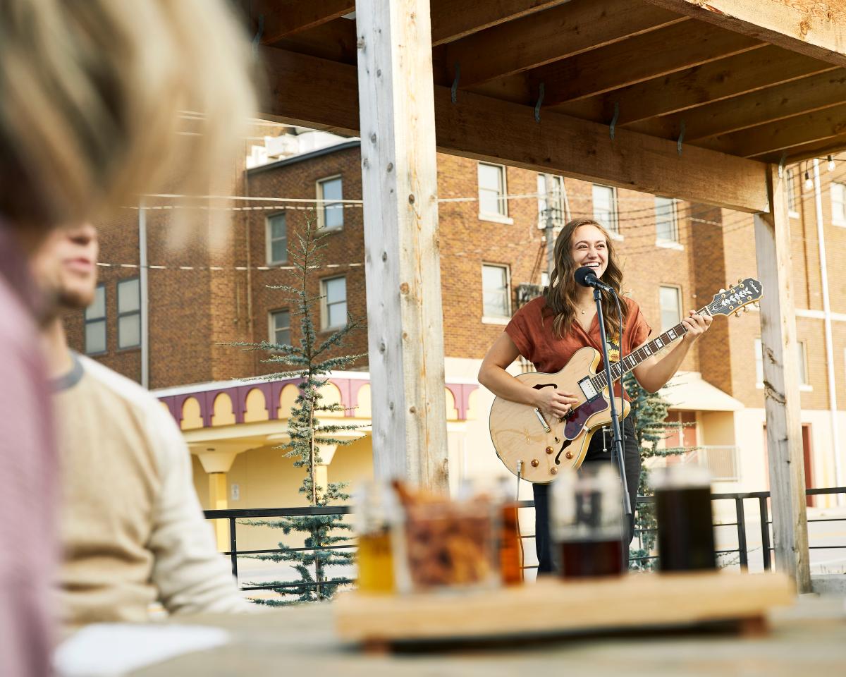 Springfield music outlet