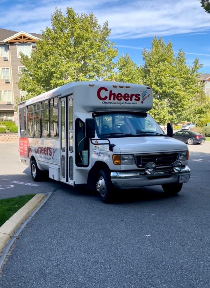 Cheers! Okanagan Tour Bus