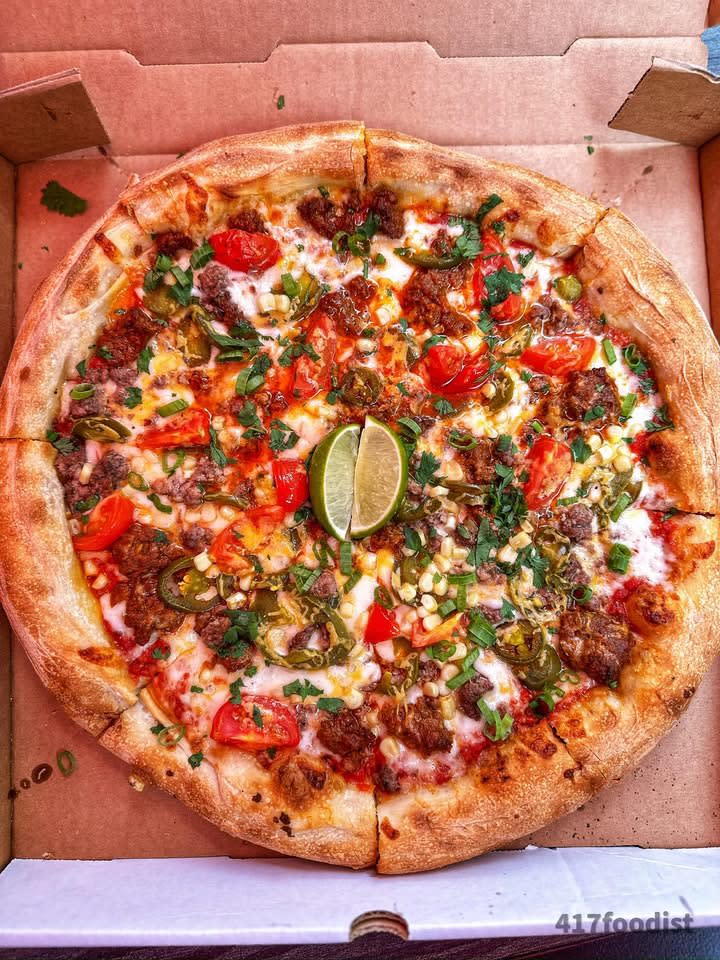 Slap Box Pizza