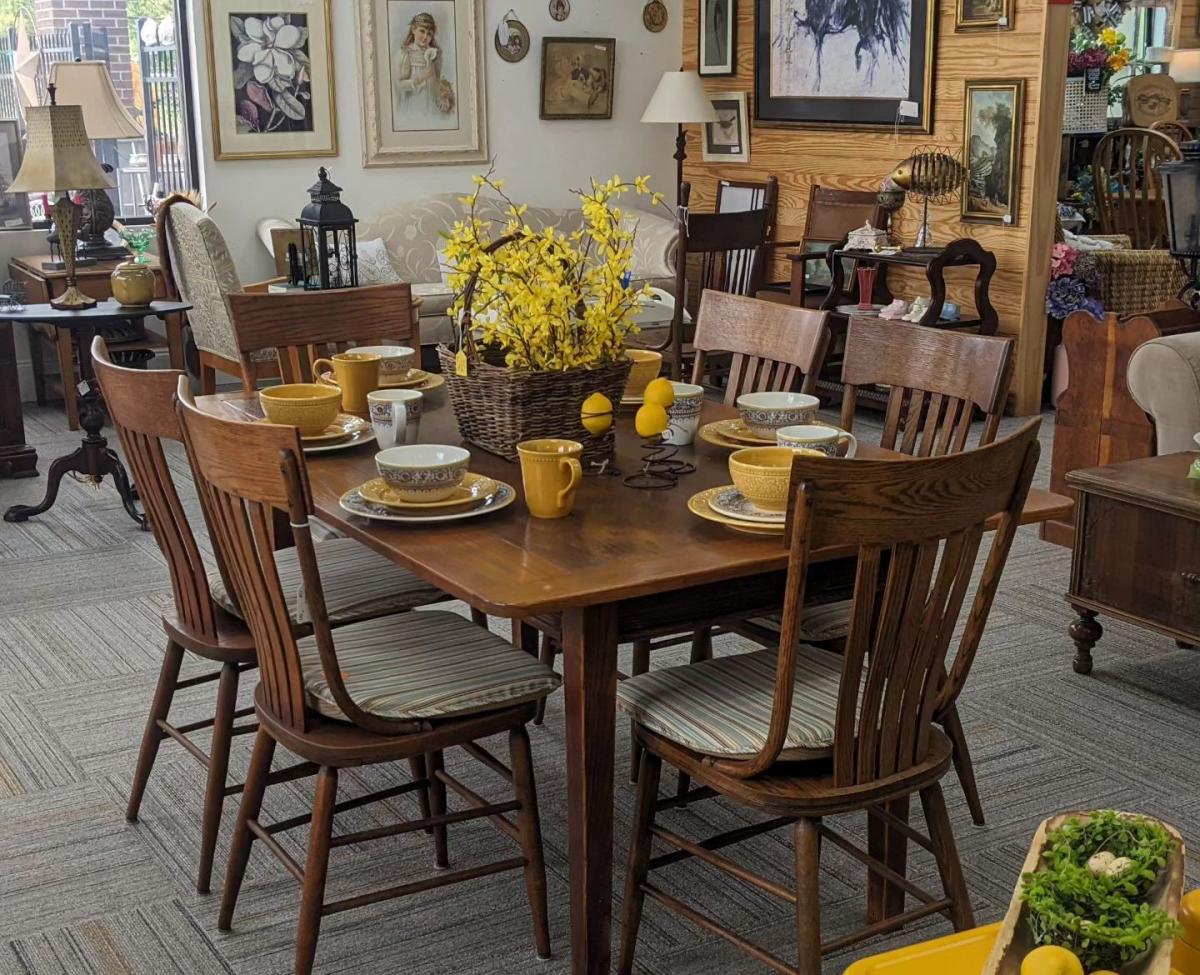 little river antiques interior