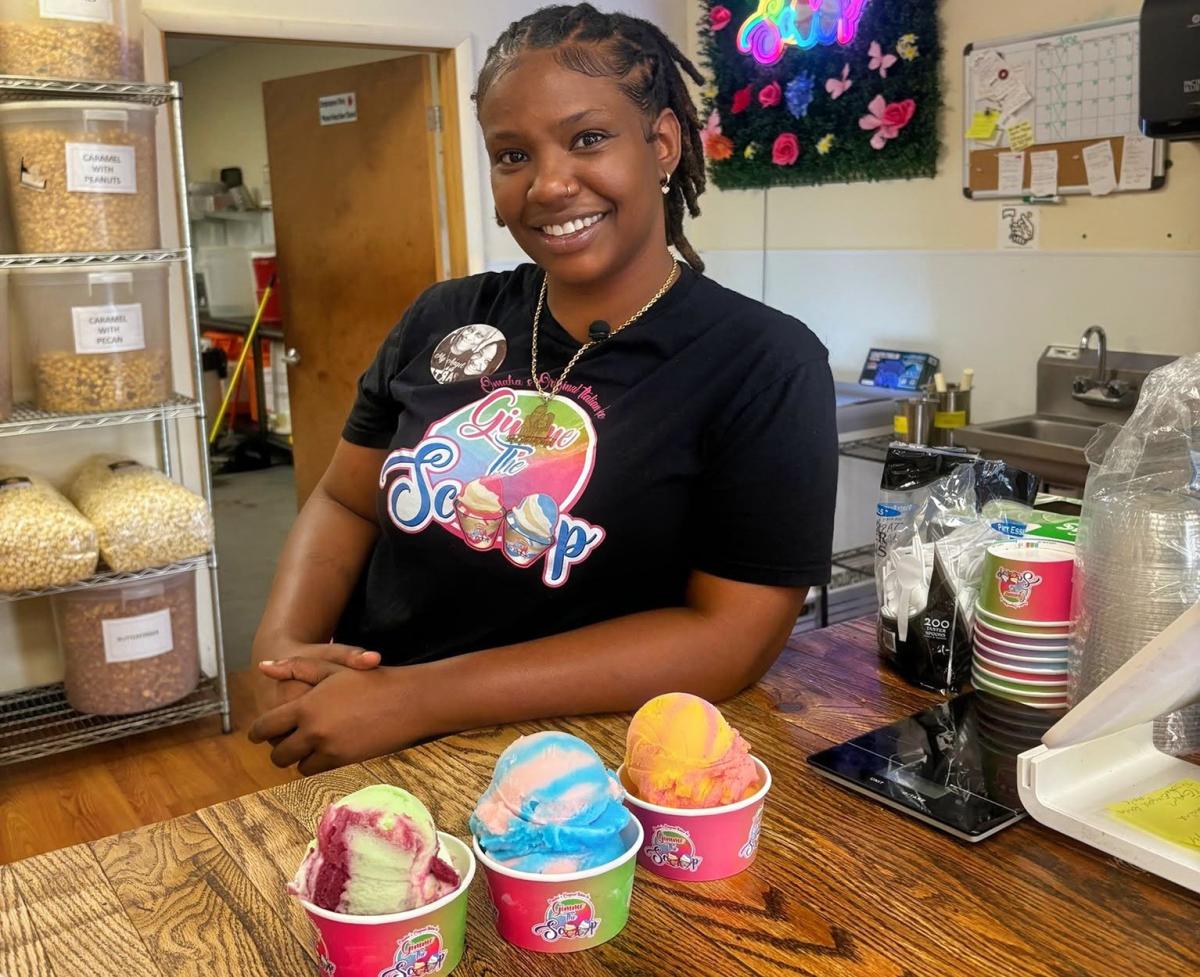 Ginnee the Scoop