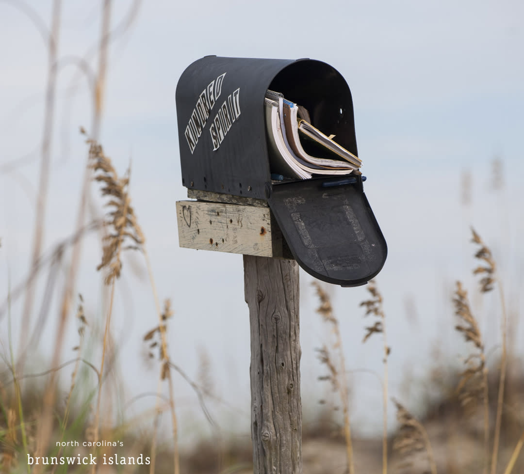 DSC_9250_Sunset Beach_Kindred Spirit Mailbox