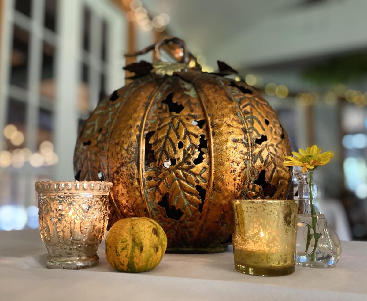 Fall decor at Palmettos on the Bayou