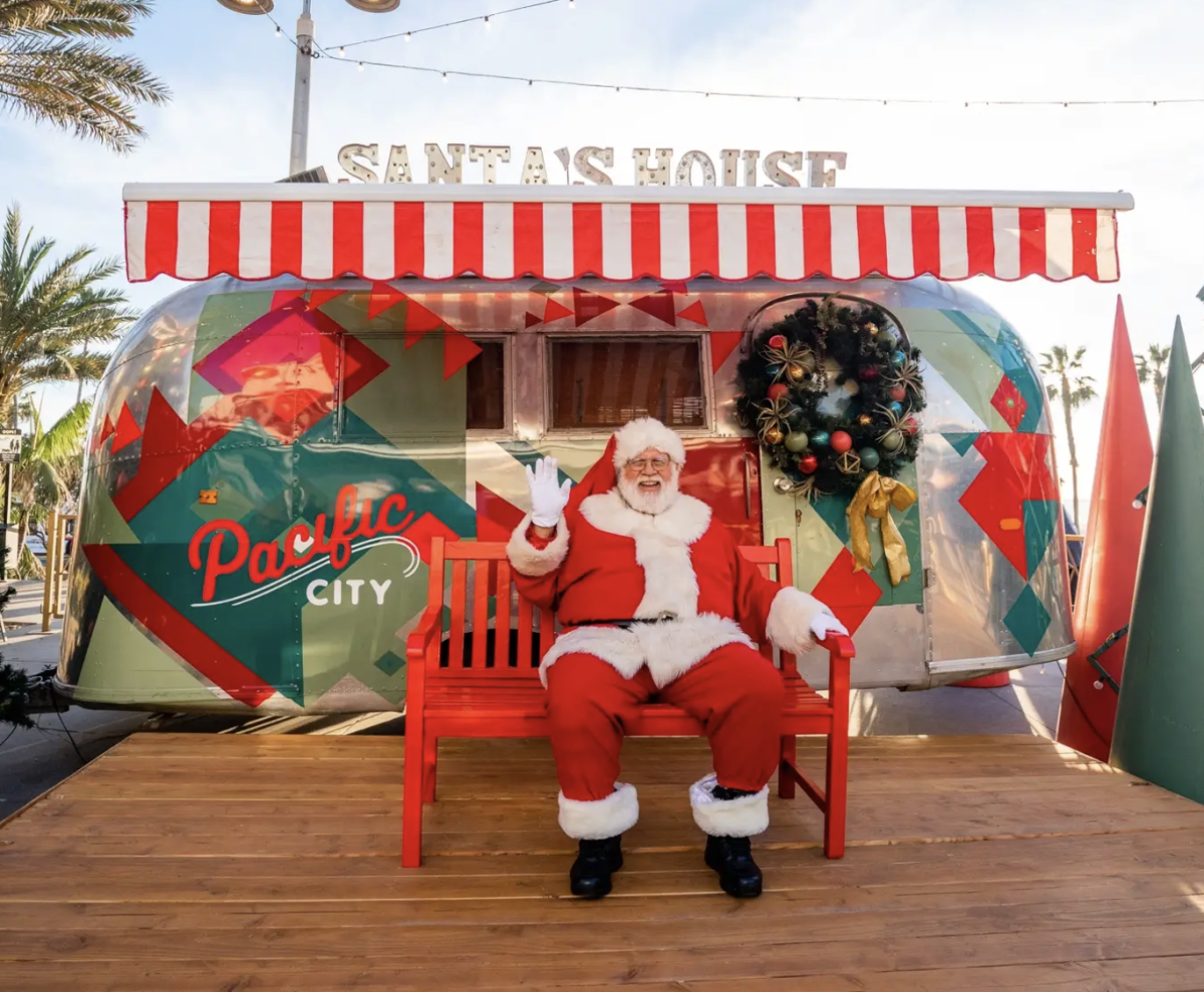 Pacific City Santa