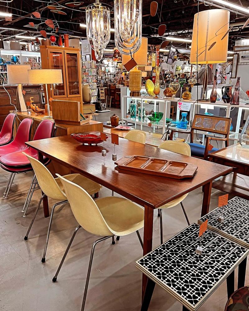 An interior shot of multiple vintage booths at Vintage Vault