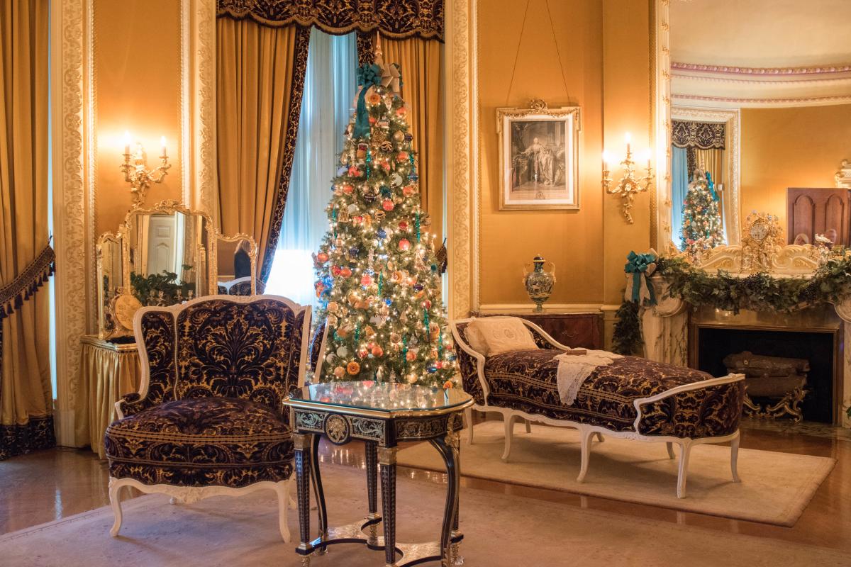 Christmas at Biltmore Estate Edith Vanderbilt's Bedroom 2017