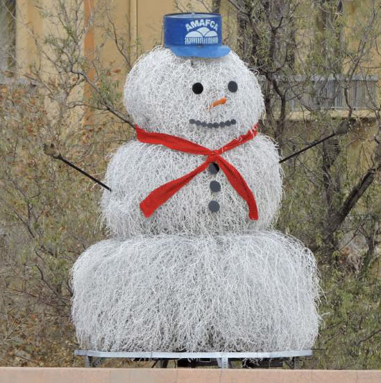 Tumbleweed snowman in Albuquerque, New Mexico Tumbleweed snowman in Albuquerque, New Mexico